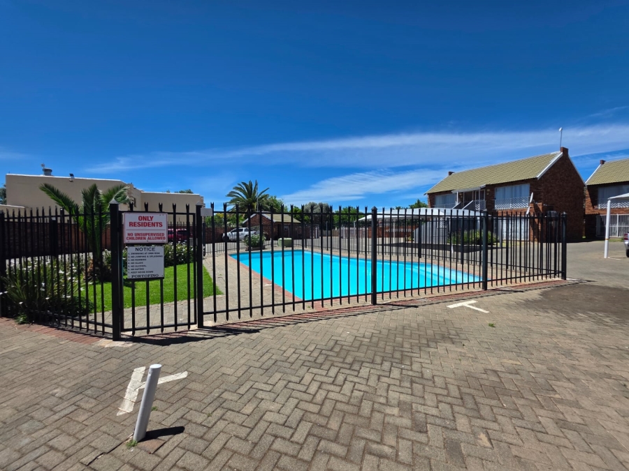 To Let 2 Bedroom Property for Rent in Pellissier Free State